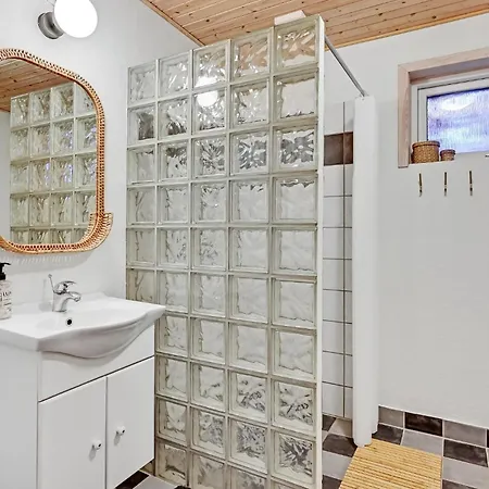 Сasa de vacaciones Pet Friendly In With Wifi