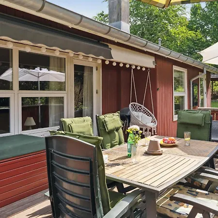 Holiday home Pet Friendly In With Wifi